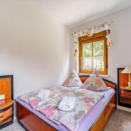 Forest Retreat In Jaegersgruen Vakantiehuis Bad Reiboldsgrün