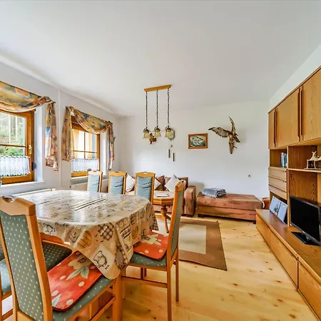 Forest Retreat In Jaegersgruen Ferienhaus Bad Reiboldsgrün